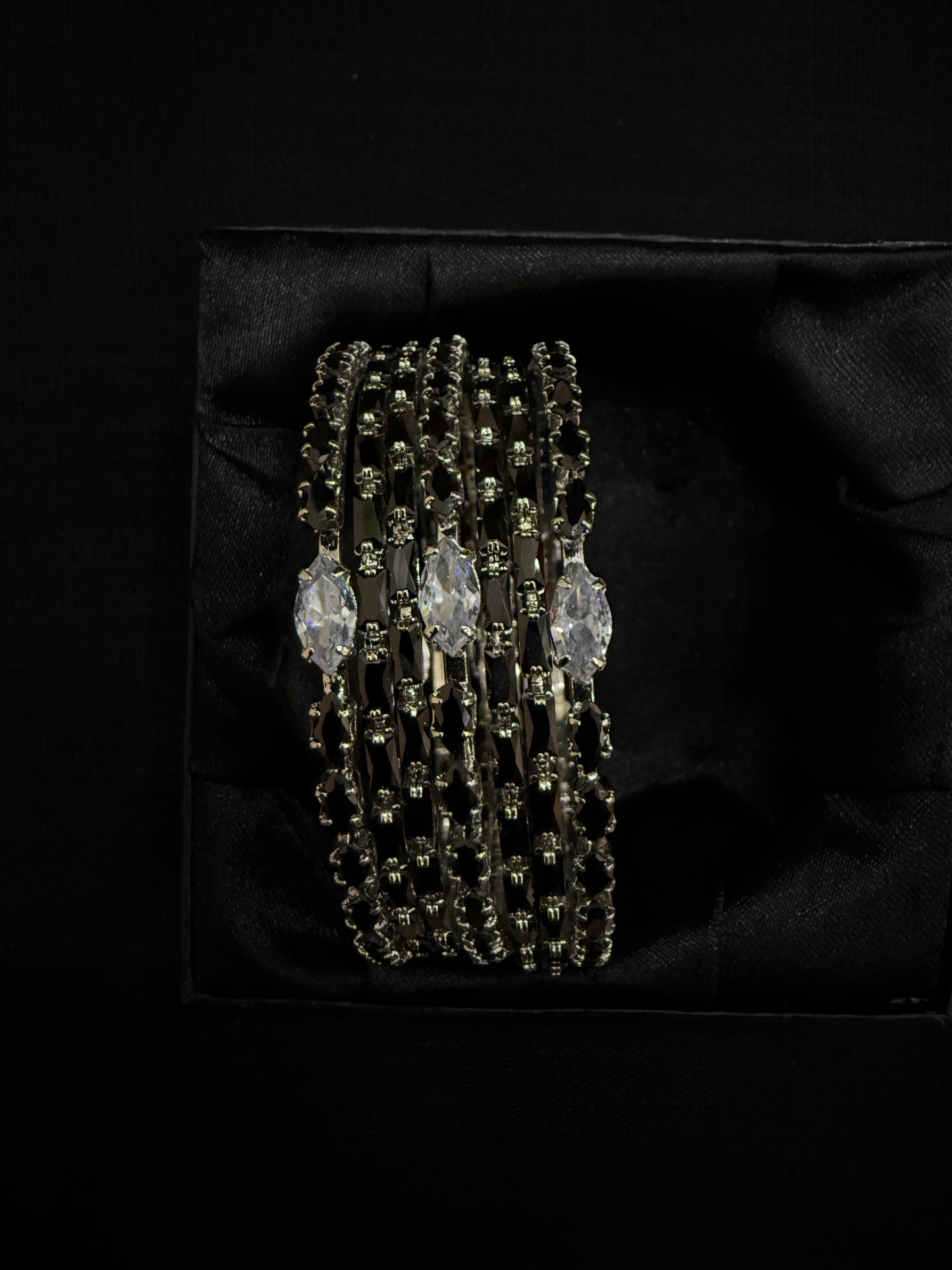 Black Spark Luxe Bangles (Set of 7)