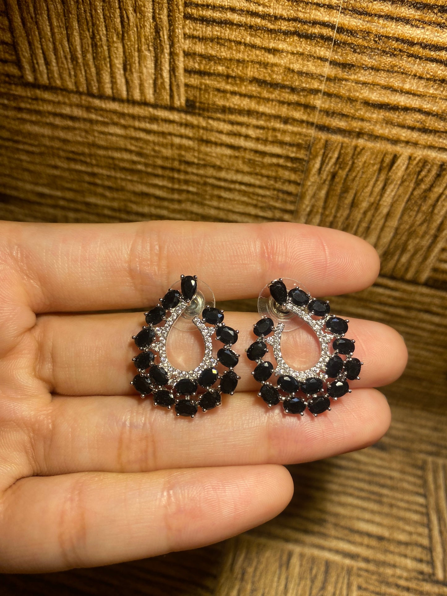 Bloom Studs