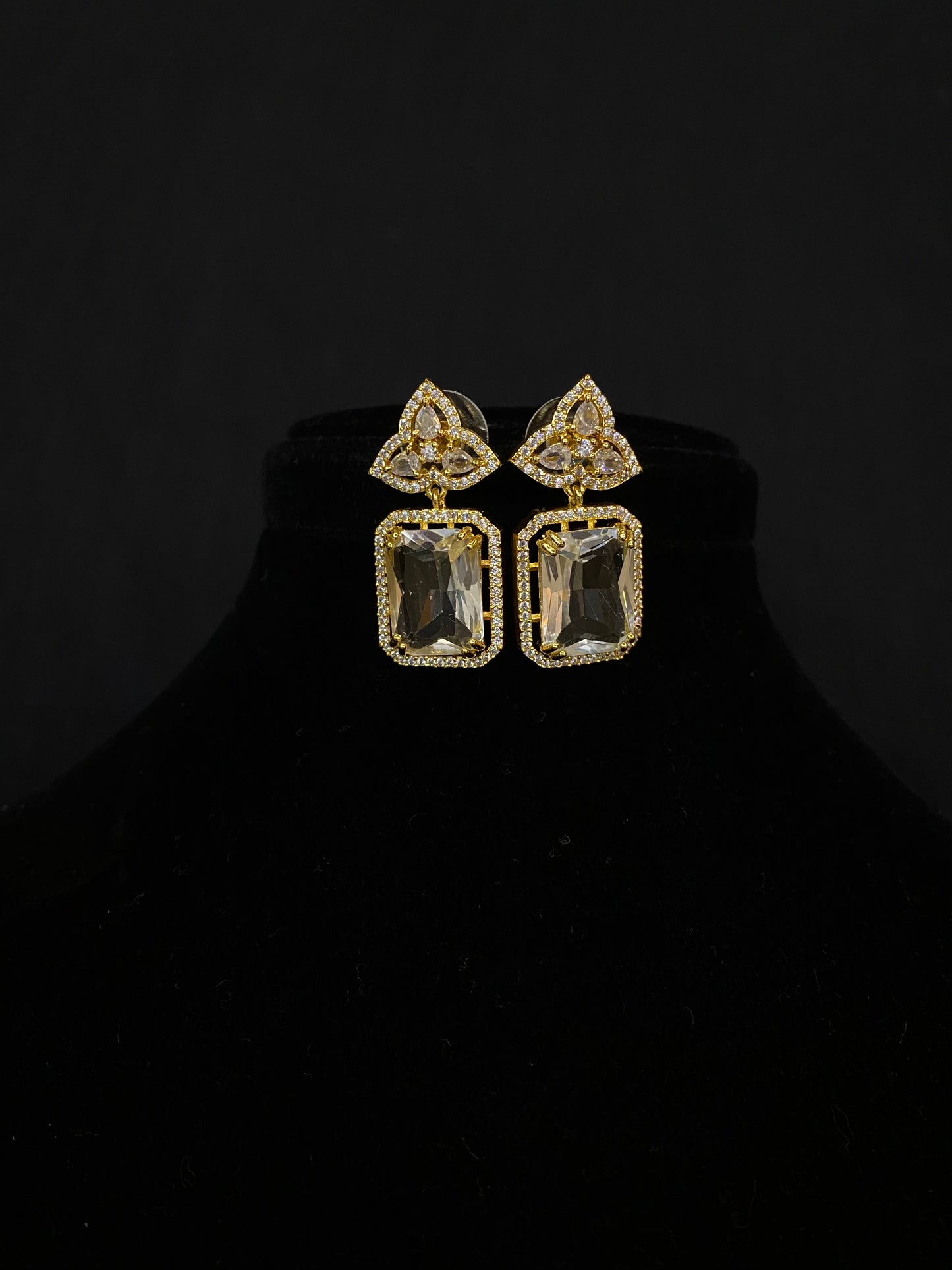 Gold Radiance Earrings