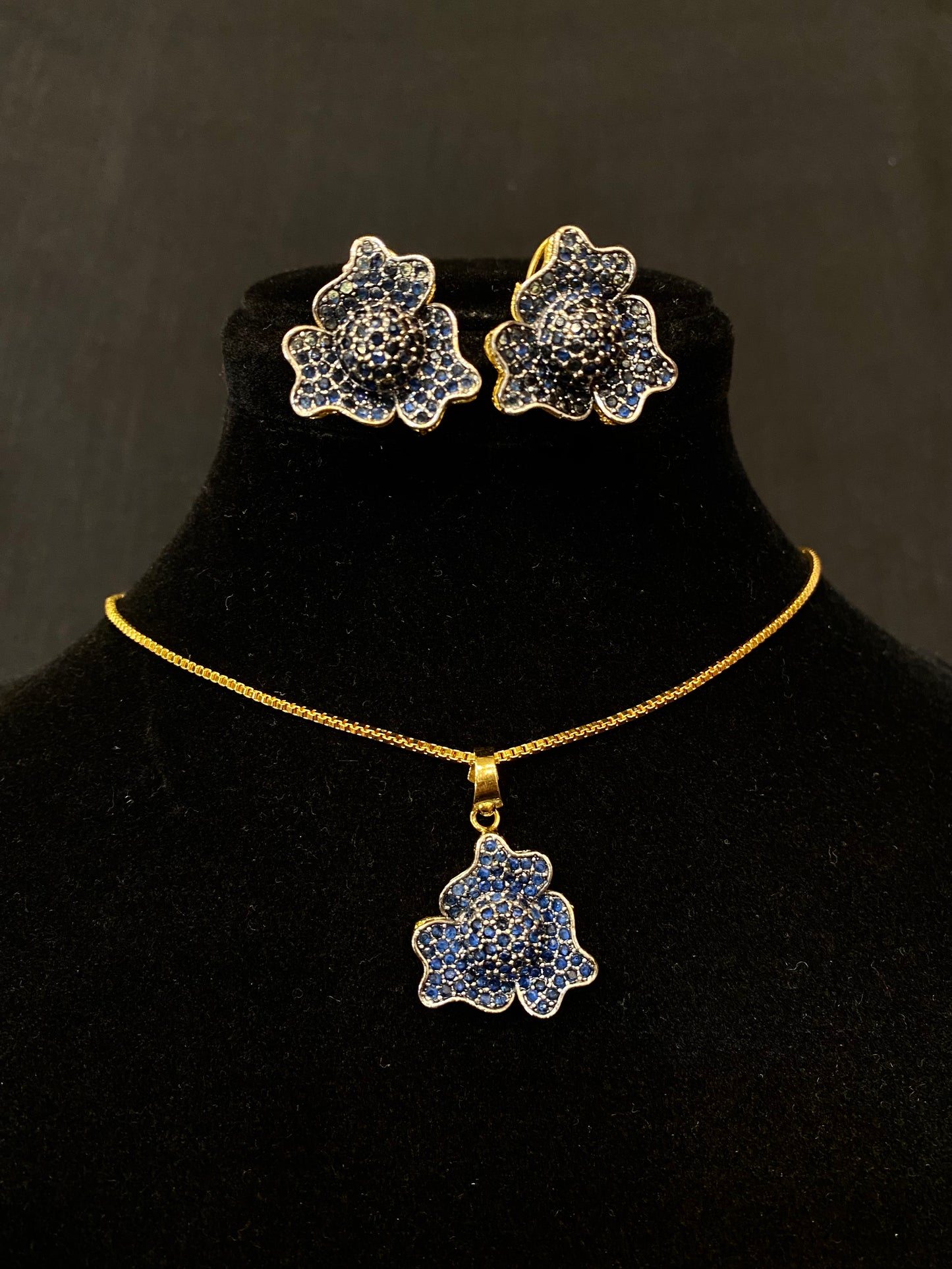 Sapphire Blossom Locket Set