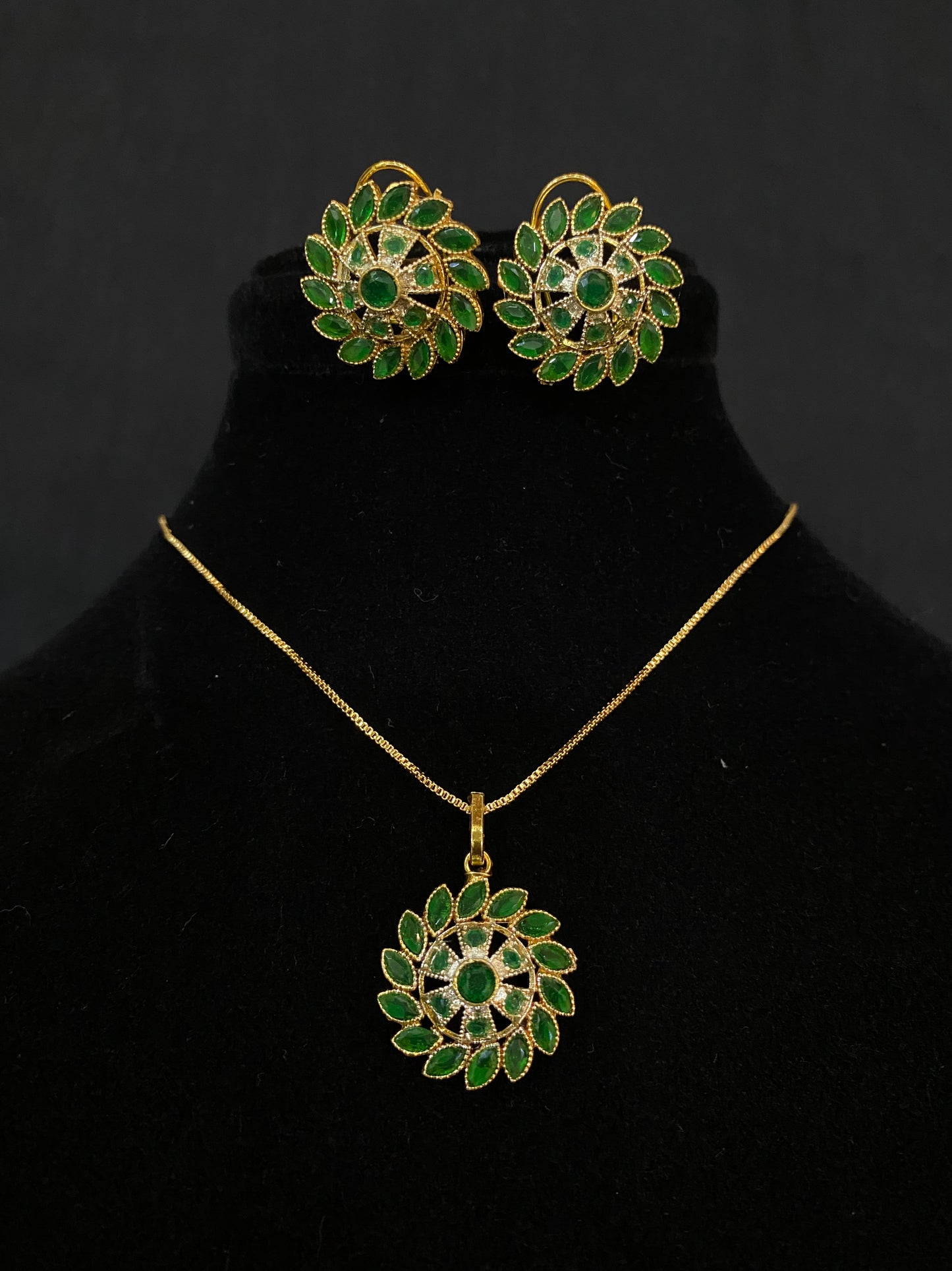 Nature’s Grace Locket Set