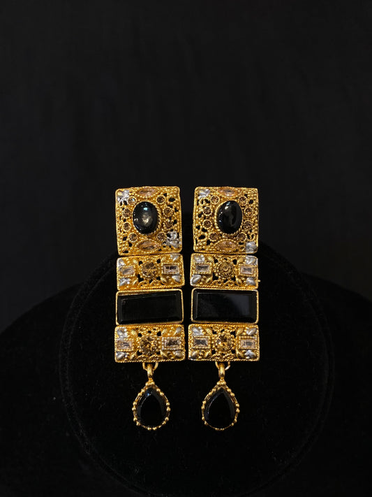 Midnight Majesty Earrings