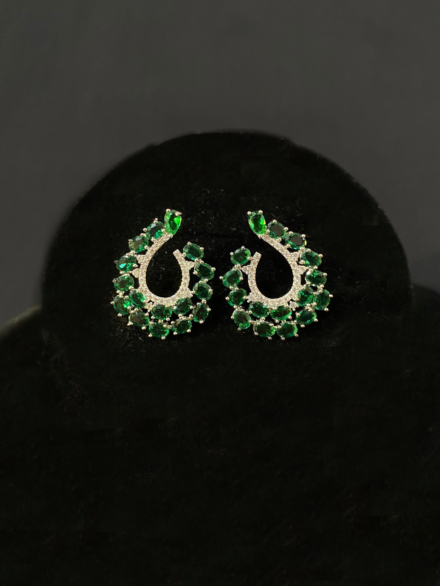Bloom Studs