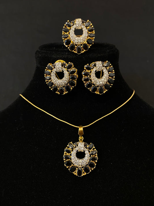 Regal Black Locket Set