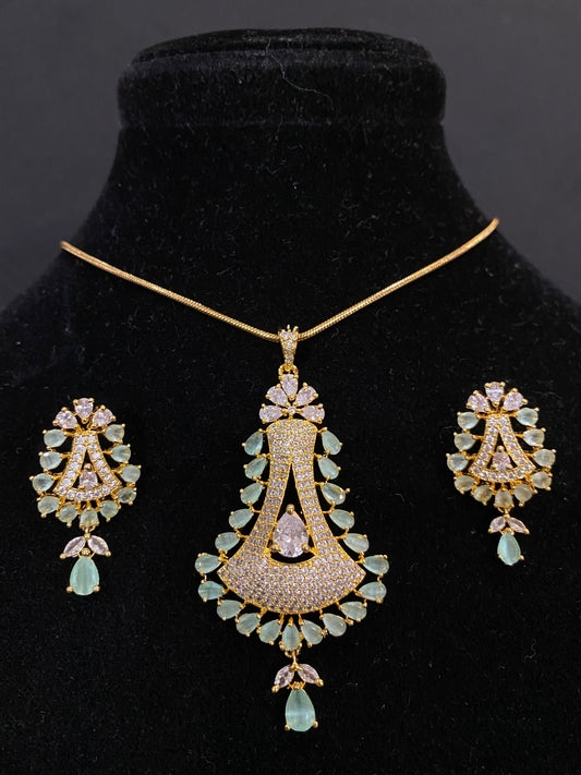 Aqua Elegance Locket Set