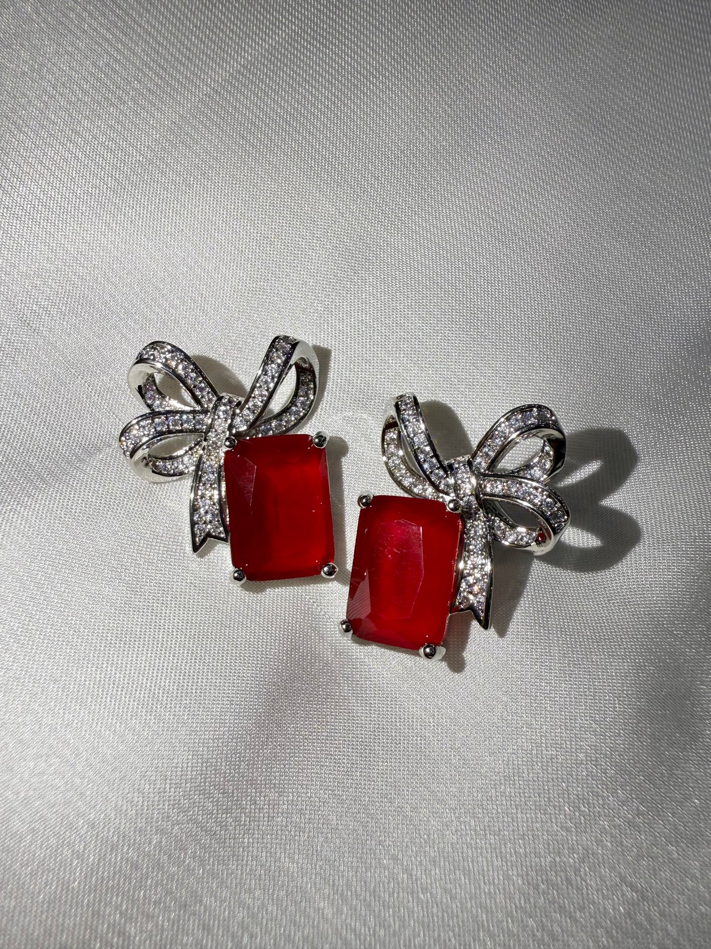 Scarlet Bow Studs