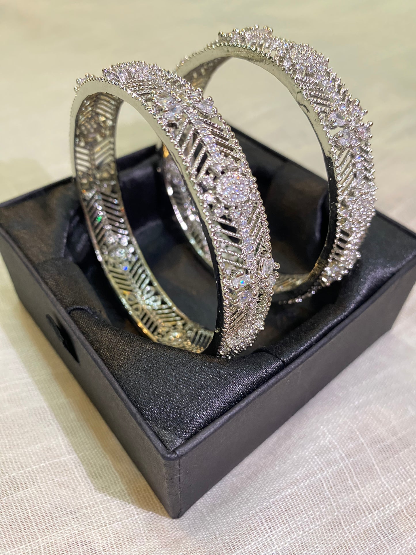 Silver Elegance Kadas (Set of 2)